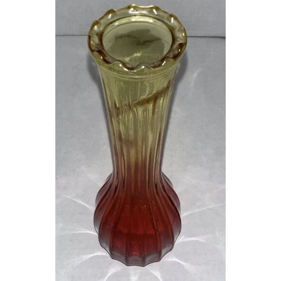 VINTAGE MID CENTURY MODERN 8-3/4" TALL AMBERINA COLOR GLASS BUD VASE - Picture 6 of 8